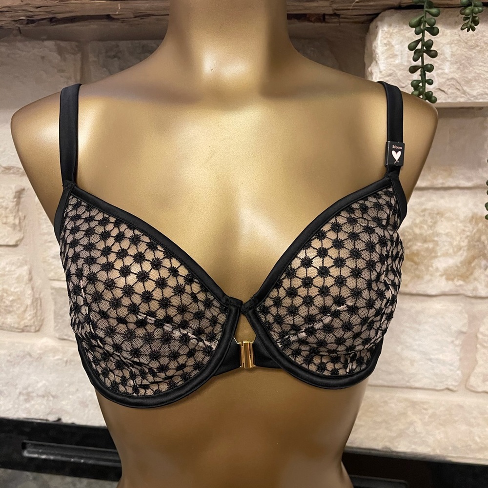 Victoria Secret bra